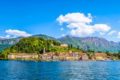 Private Boat Excursion to Villa del Balbianello and Bellagio