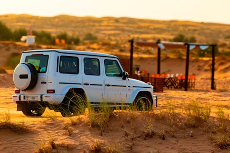 Private transfer, Veuve Clicquot Desert Dining Experience