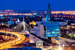 Manitoba's Polar Bear Safari image 2