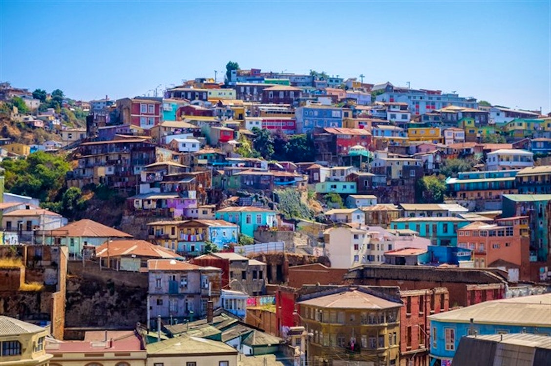 Easter Island – Santiago – Valparaiso