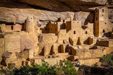 Monument Valley - Mesa Verde National Park (150 miles)