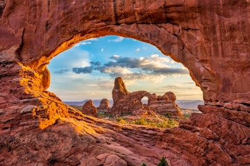 Mesa Verde National Park - Arches/Canyonlands National Park (180 miles)