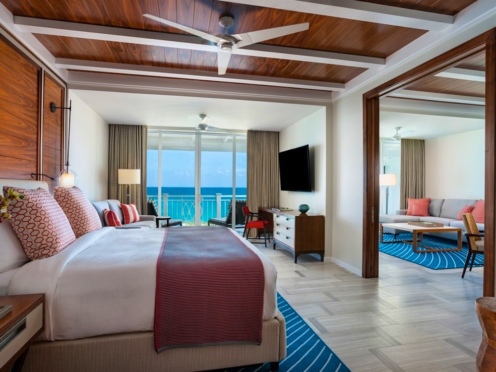  Ocean View Suite - Hartford Wing