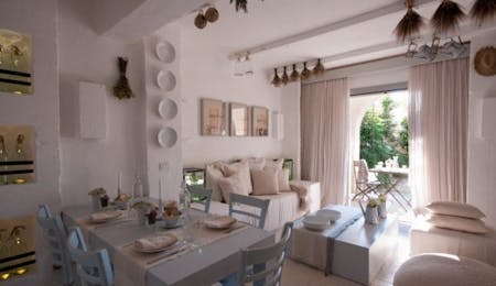 Casetta Magnifica (Borgo Two-Bedroom Townhouse)