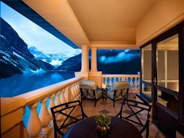 Belvedere Suite Lake View