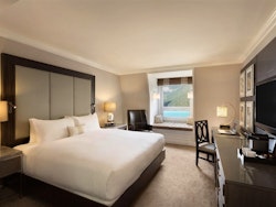 Fairmont Gold Lake View