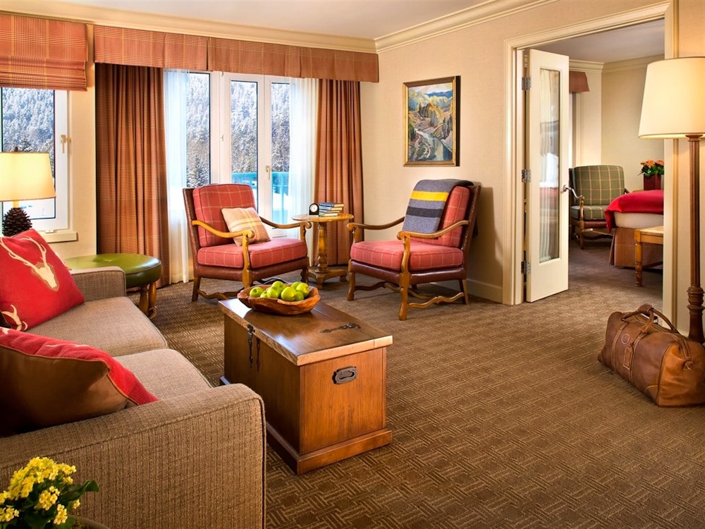 One Bedroom Mountain View Suite