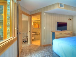 Superior One Bedroom Suite