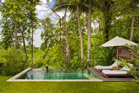Pool Suites