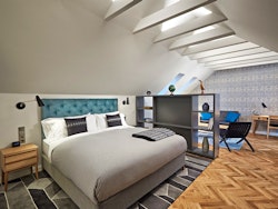 Loft Suite