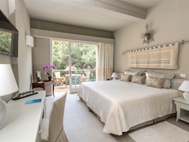 Superior Garden Room