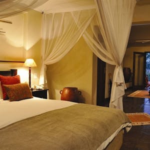 Standard Suites