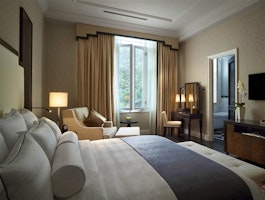 Majestic Wing Governor Suite