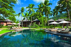 Constance Ephelia image 1