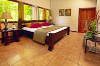 Standard Room, Evergreen Lodge