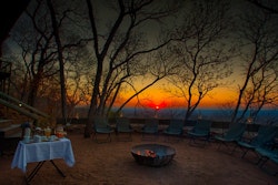 Campfire dining at Ghoha Hills