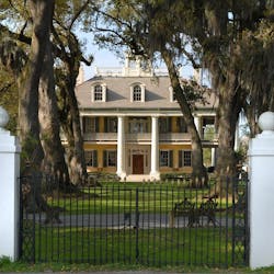 Beautiful Exterior View of Inn at Houmas House, Louisiana