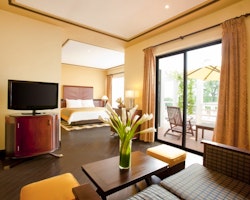 Colonial Junior Suite - New Wing at Azerai La Residence, Hue