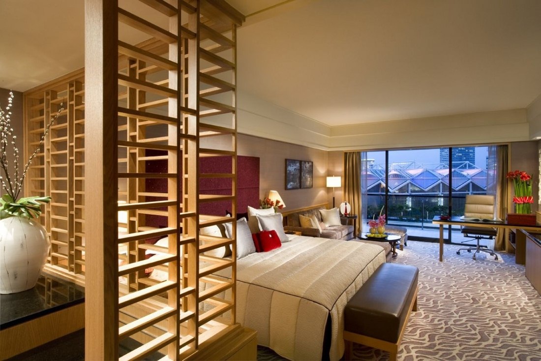 Suite at Mandarin Oriental, Singapore