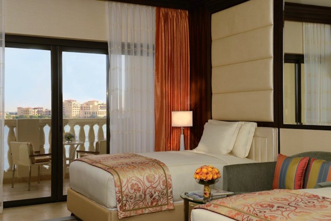 Deluxe Twin at Ritz Carlton Abu Dhabi, Grand Canal
