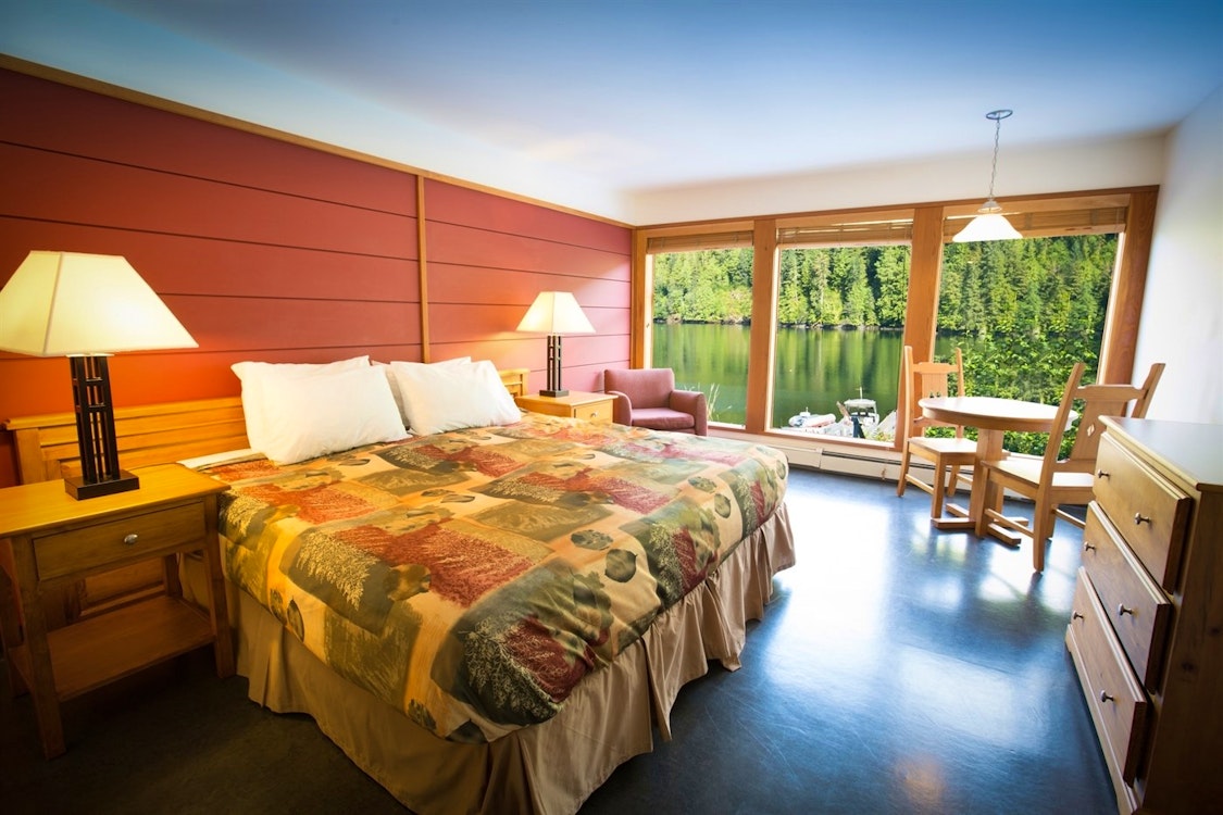 Lodge Room - Photo by Cael Cook