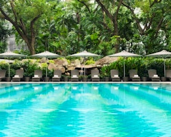 Swimming pool at The Ritz-Carlton, Millenia Singapore