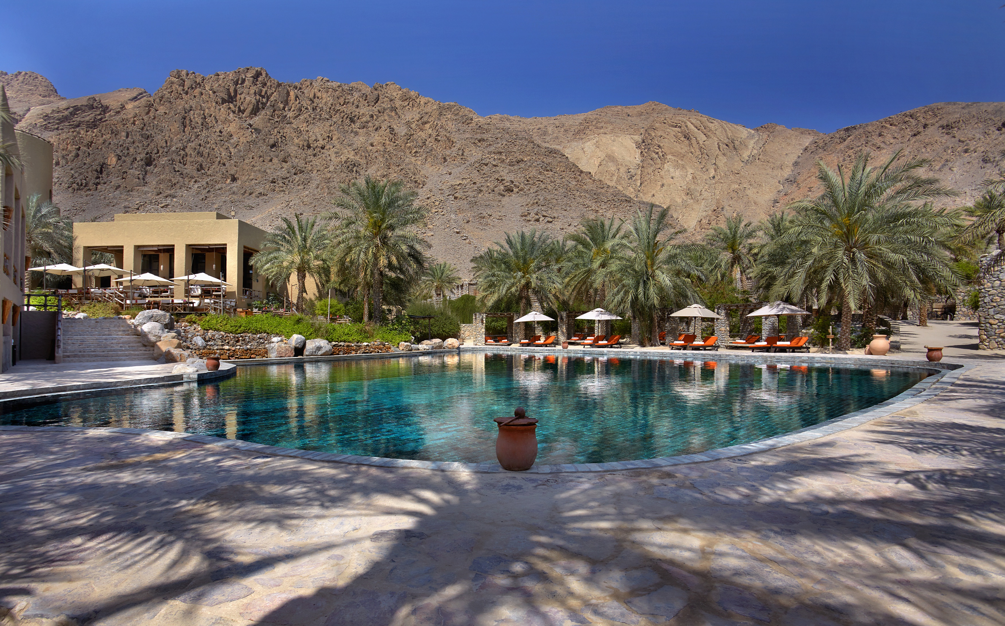Six Senses Zinghy Bay Pool
