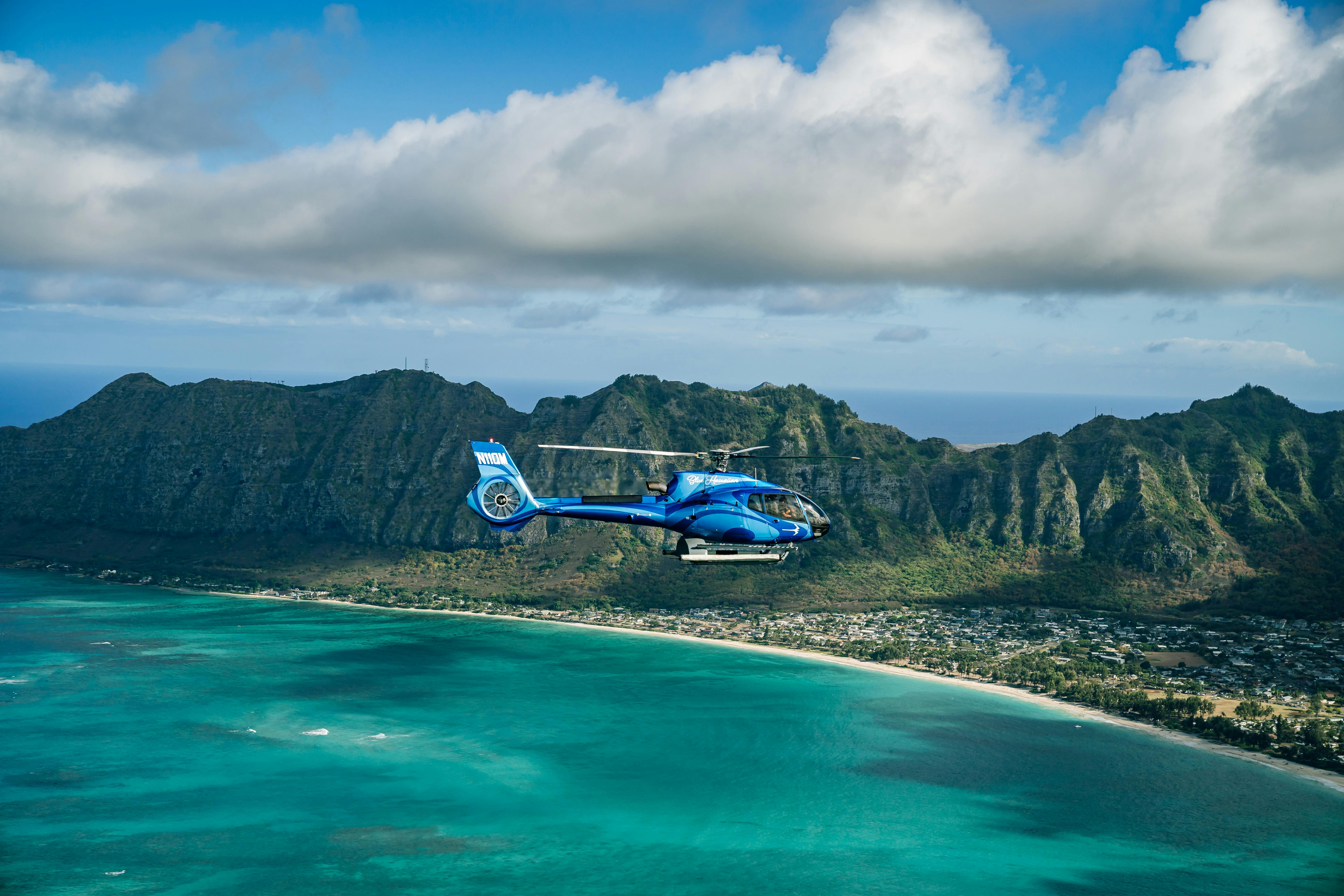 Blue Skies of Oahu Helicopter Tour
