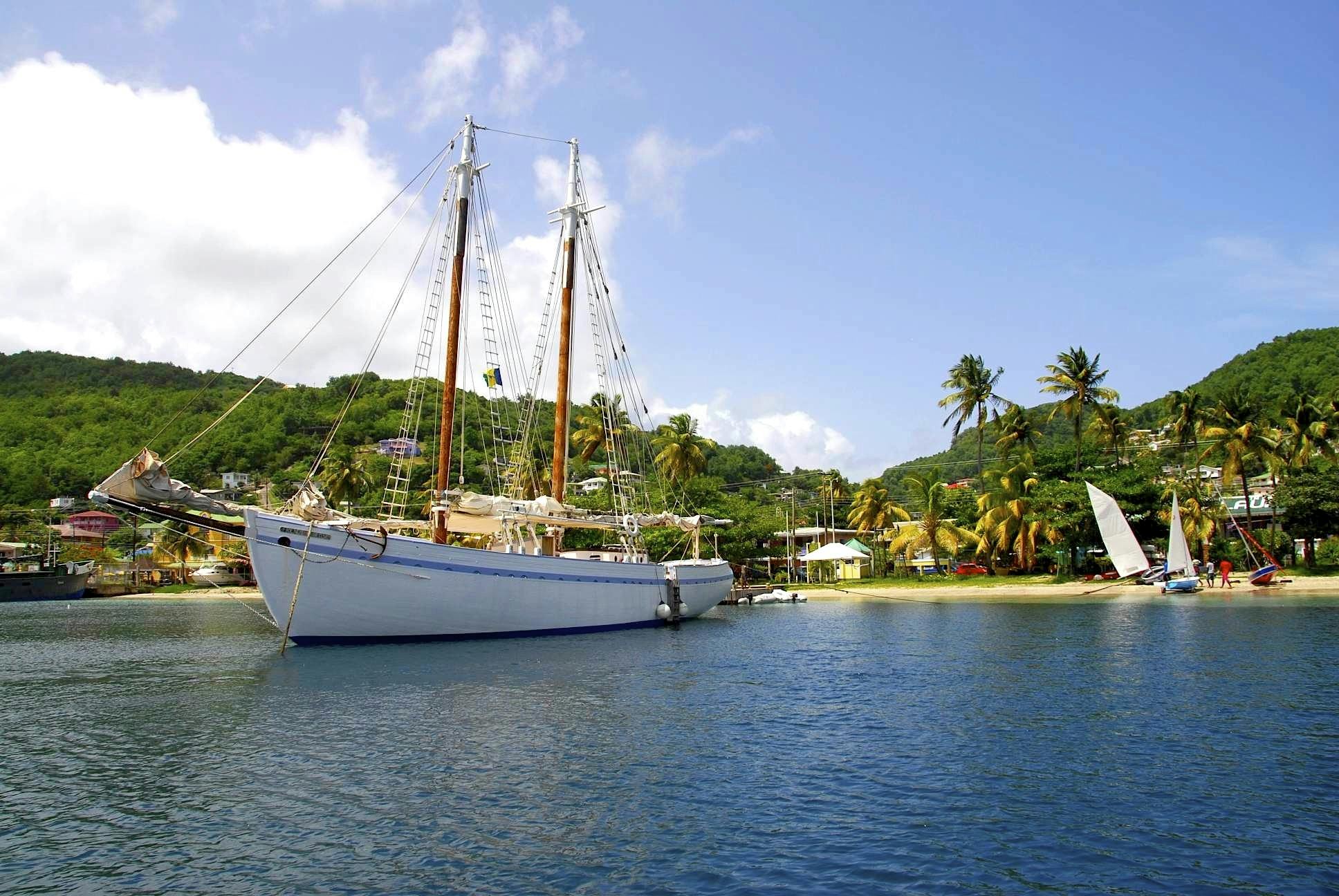 The Friendship Rose Schooner 6