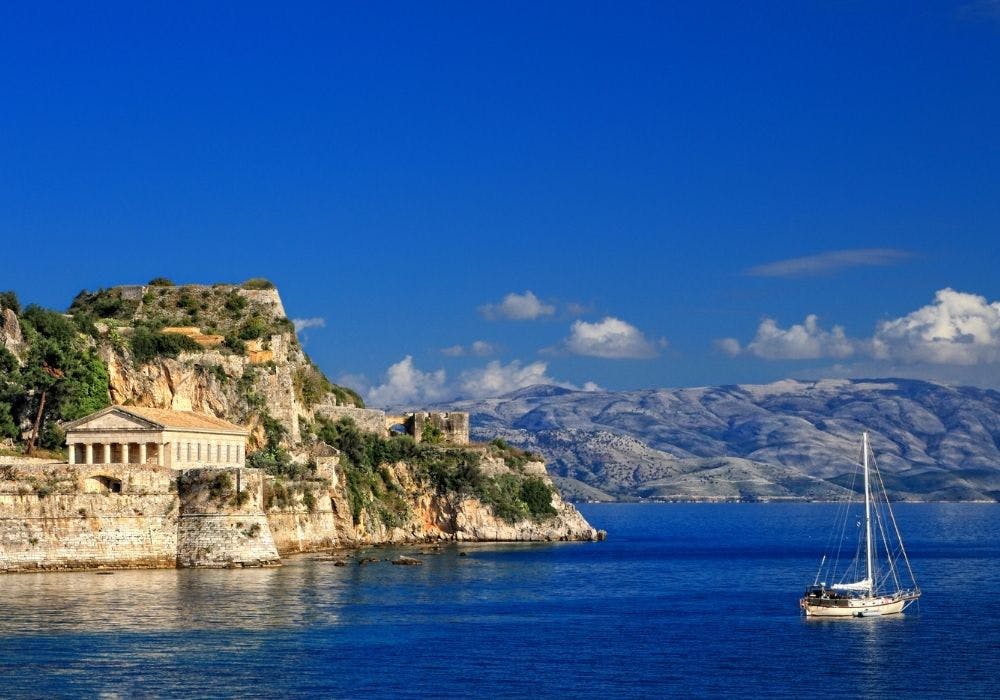 Luxury yacht charter - Greek Islands