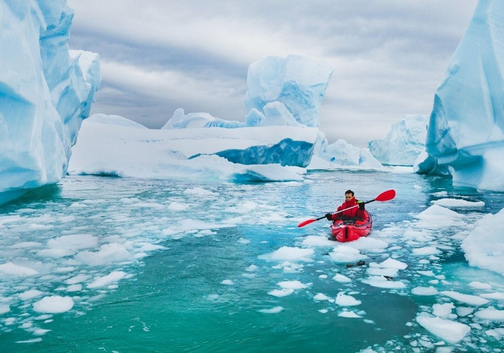 Antarctica kayaking