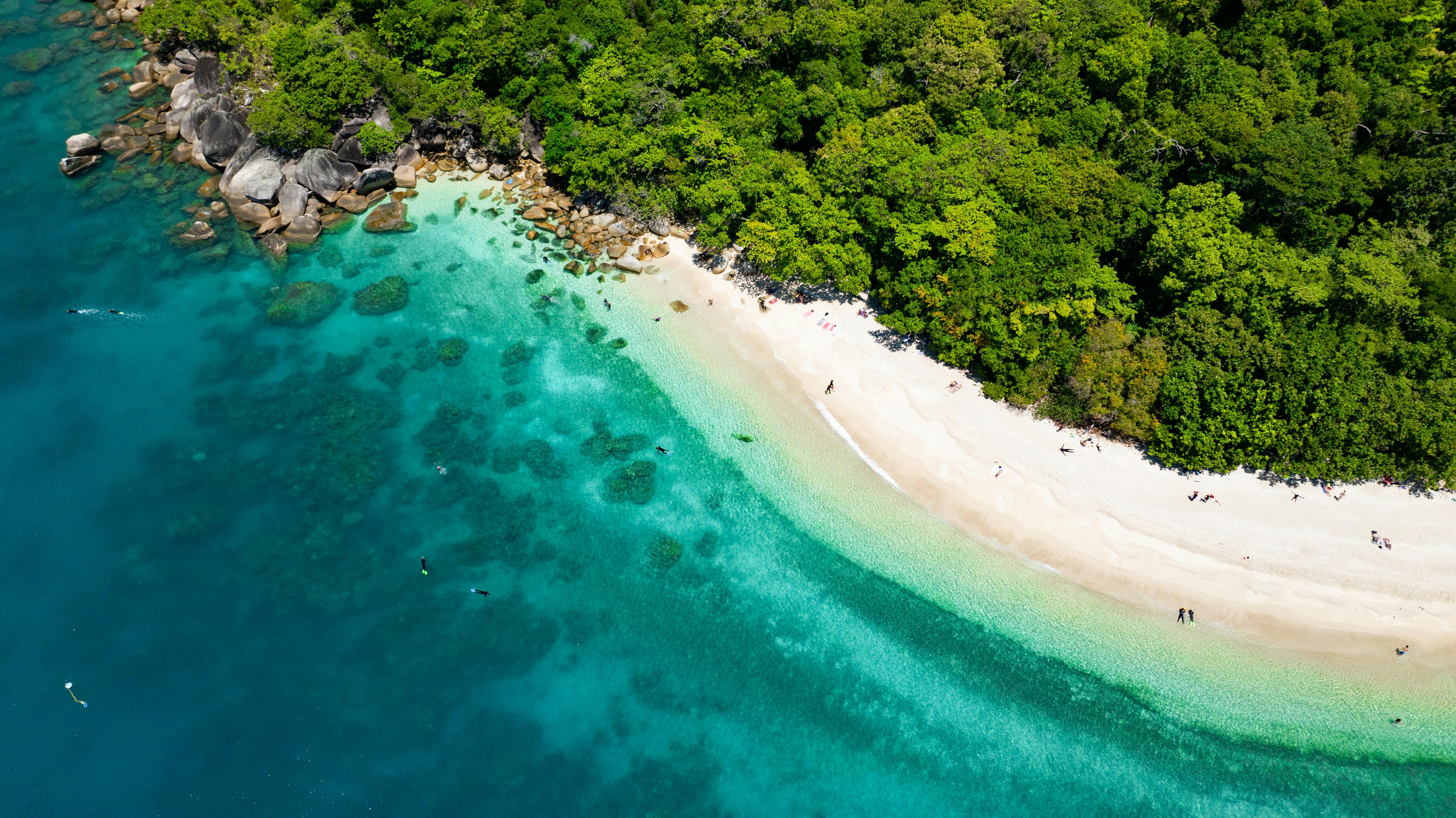 Barrier Reef & Fitzroy Island Full Day