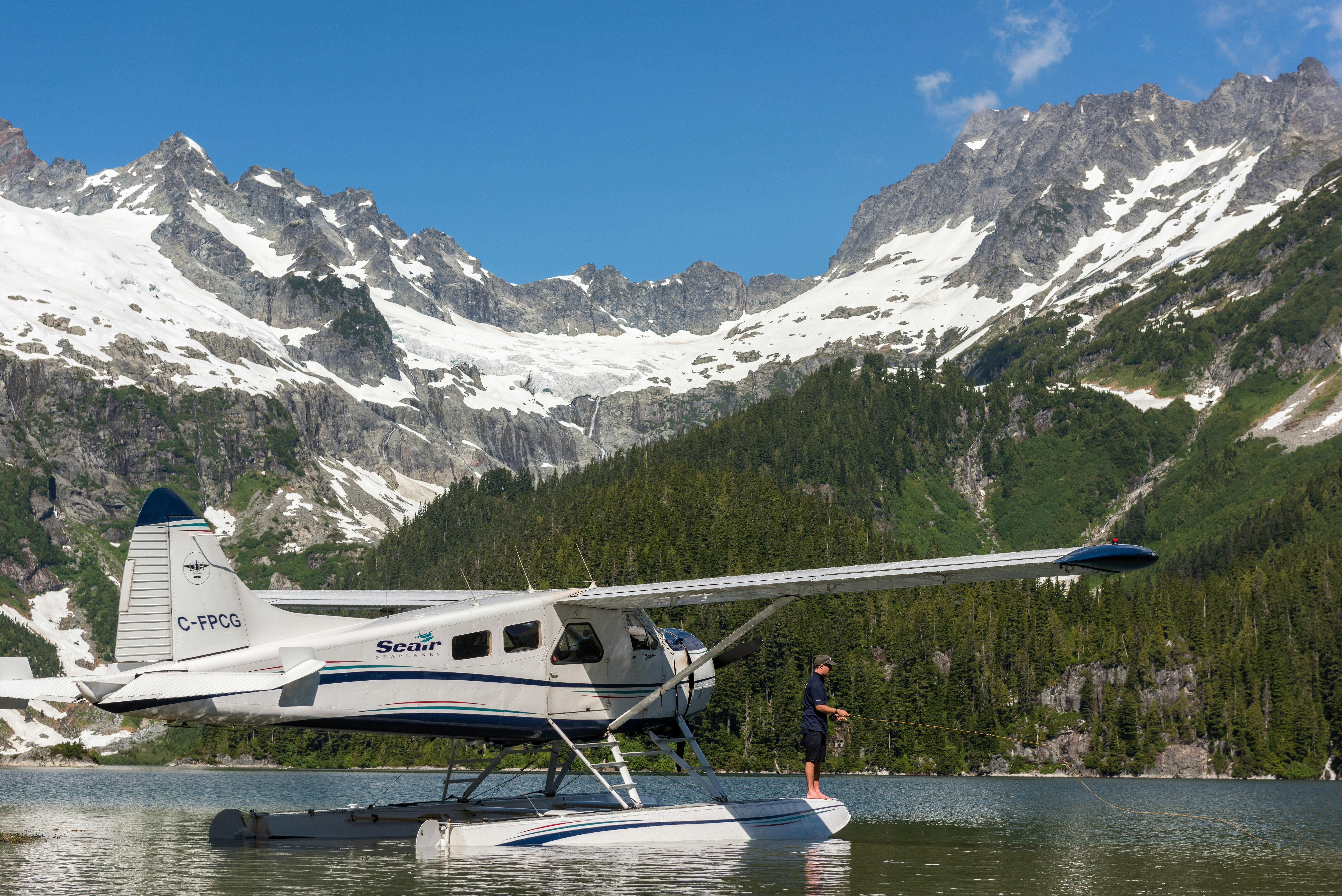 Seair: Glacier & Alpine Lake Adventure