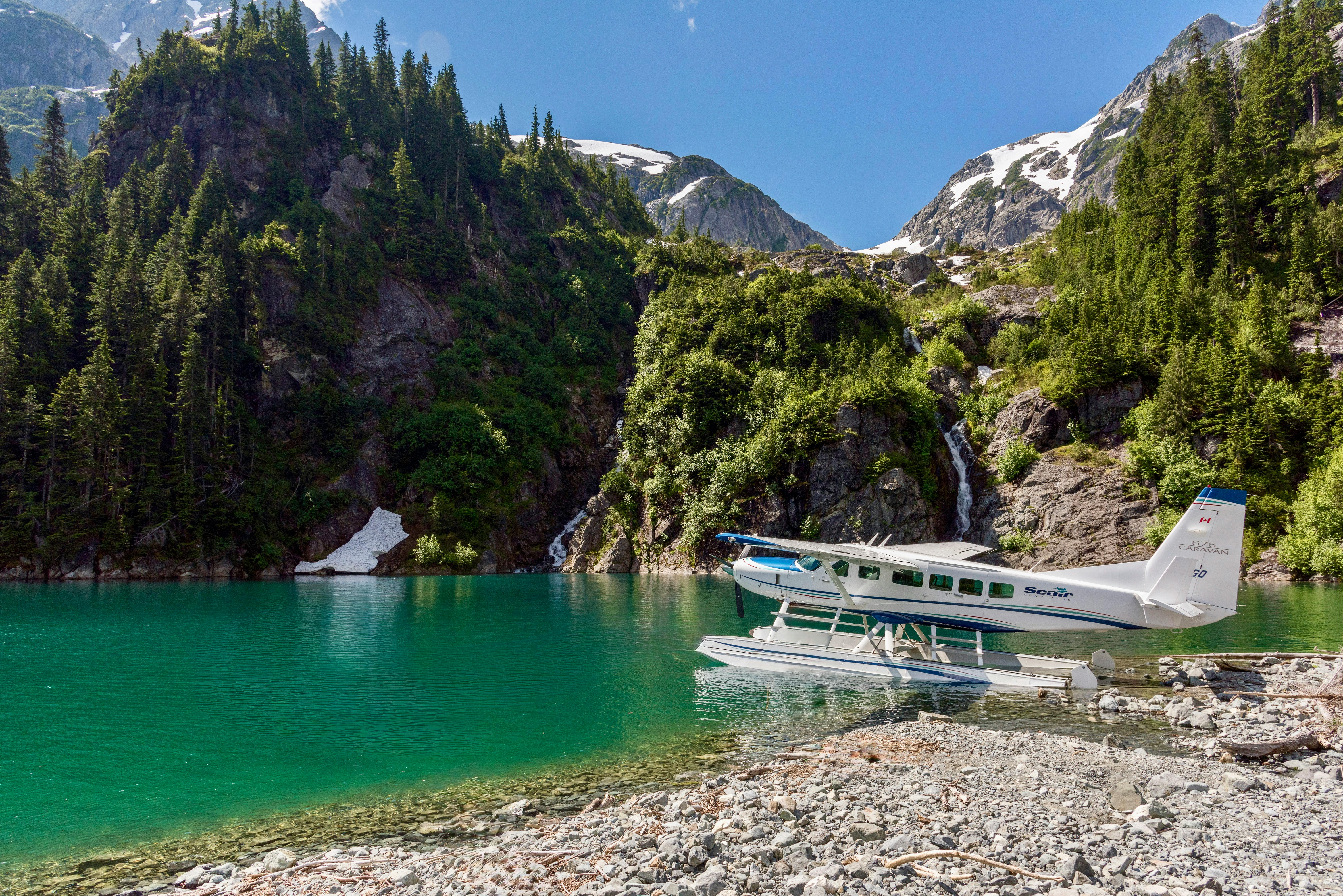 Seair: Glacier & Alpine Lake Adventure