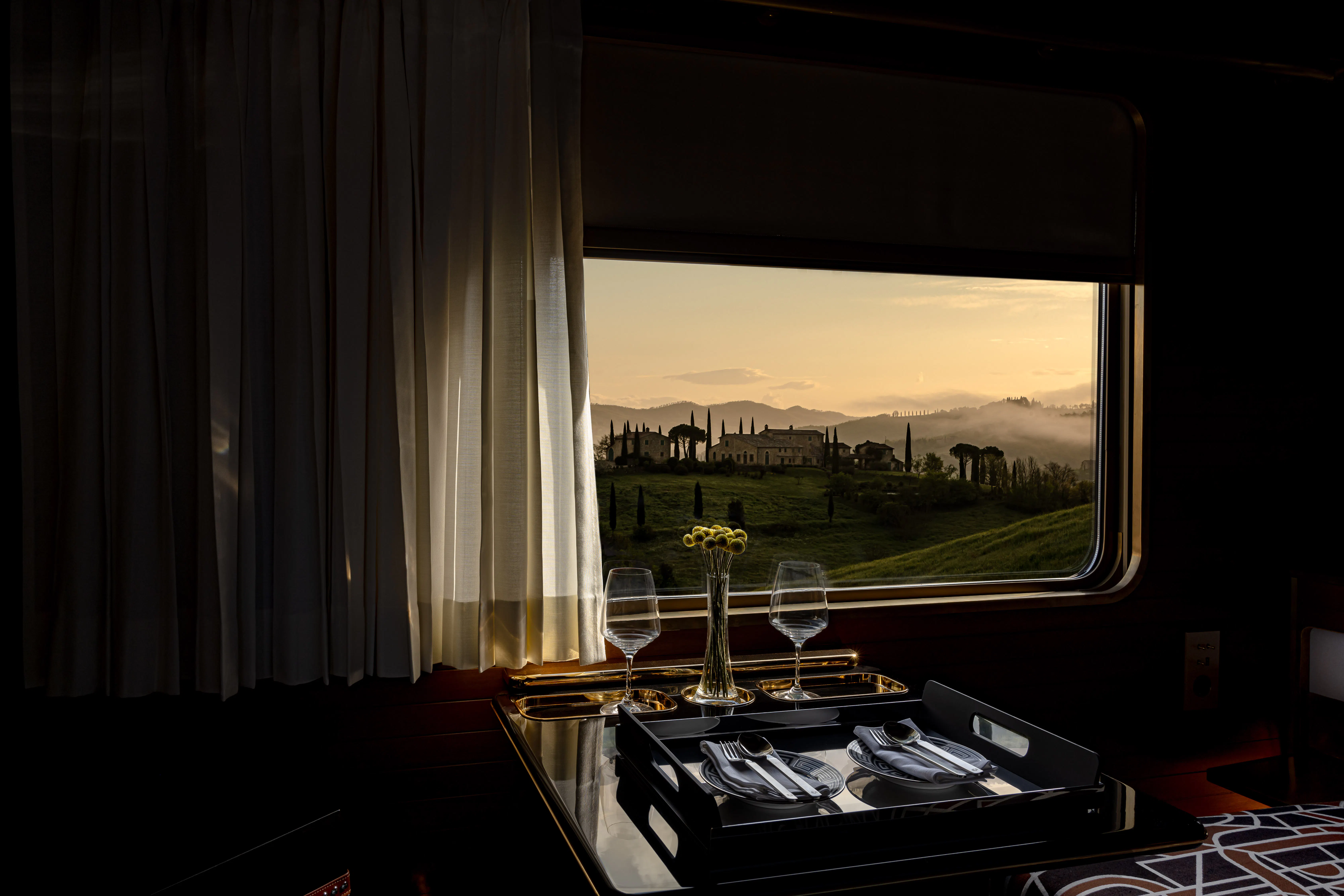 La Dolce Vita Orient Express Train 