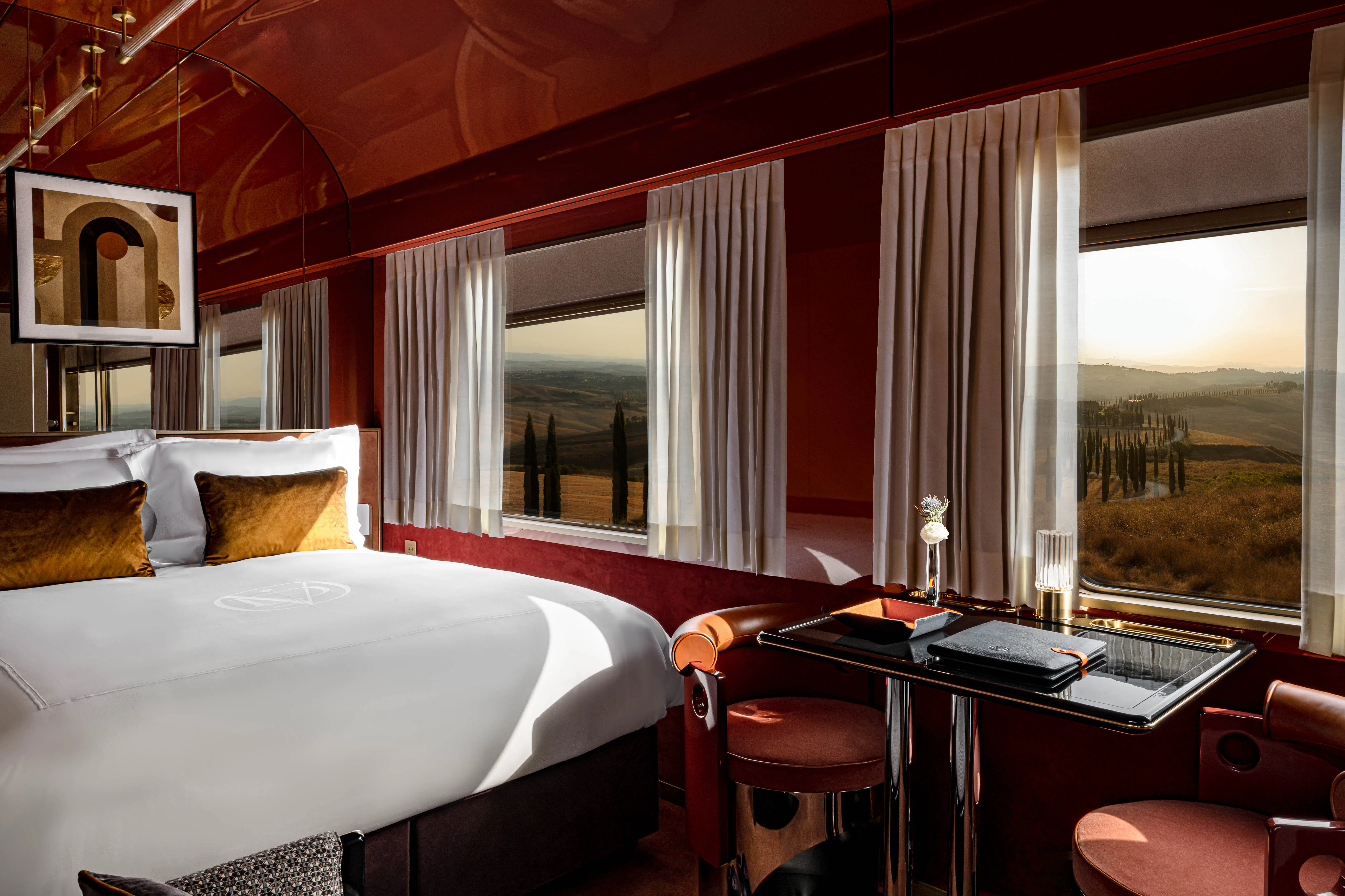 La Dolce Vita Orient Express Train cabin