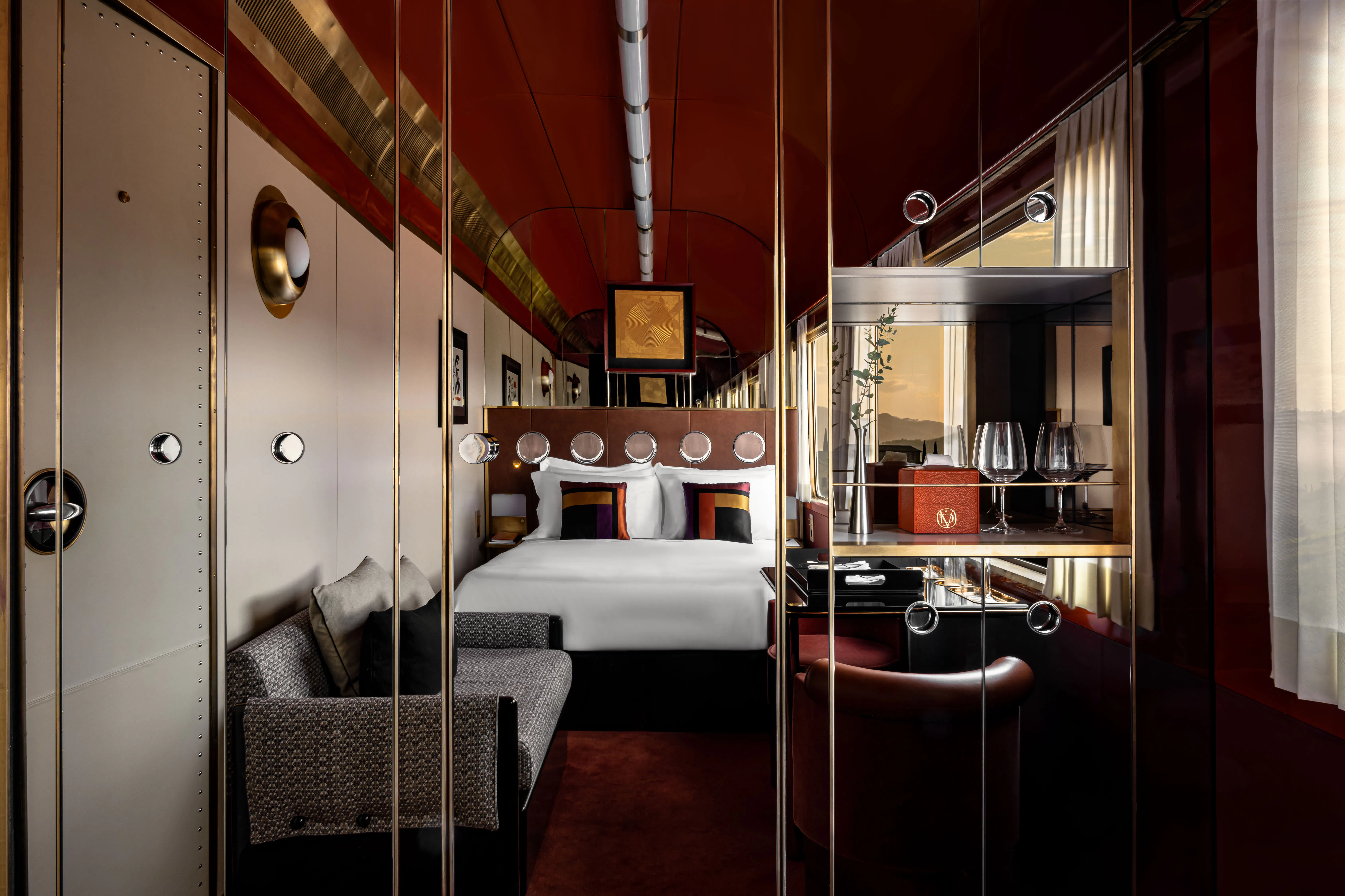 La Dolce Vita Orient Express Train cabin