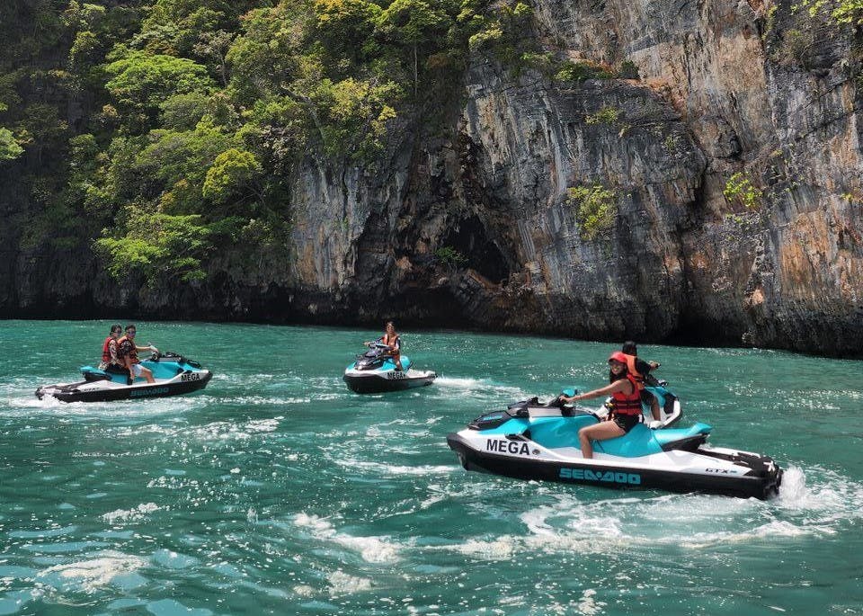 Dayang Bunting Island Tour