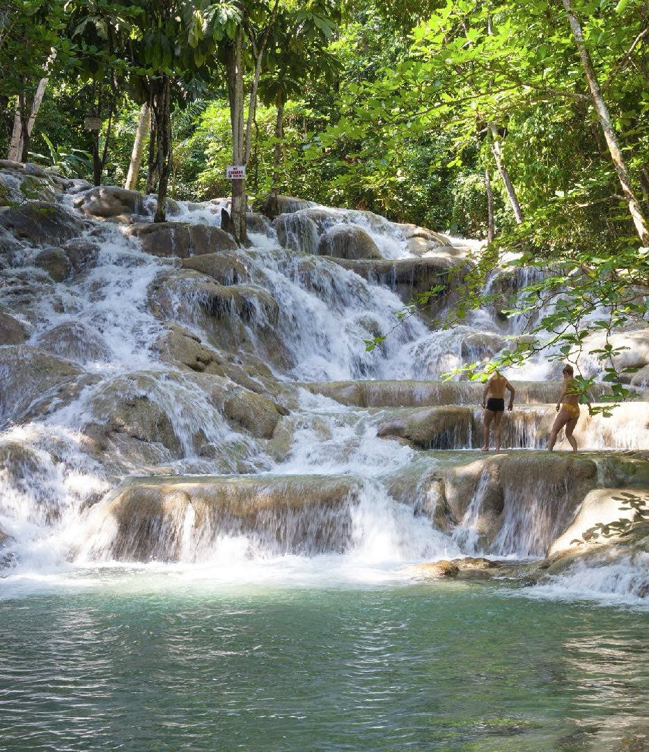 Private Boat to Dunns River Falls