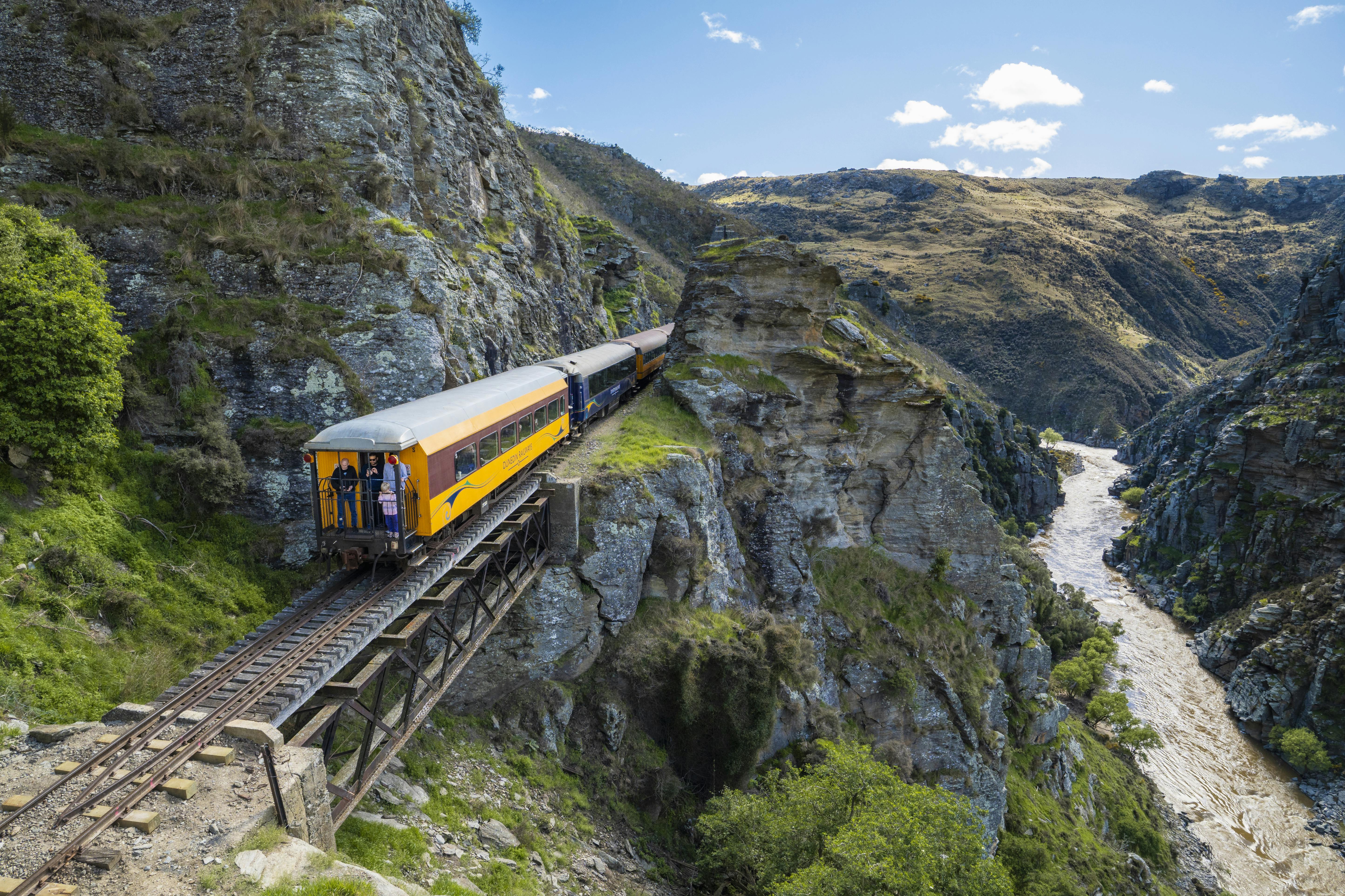 Taieri Gorge Train