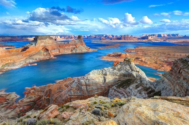 Zion National Park - Lake Powell (100 miles)