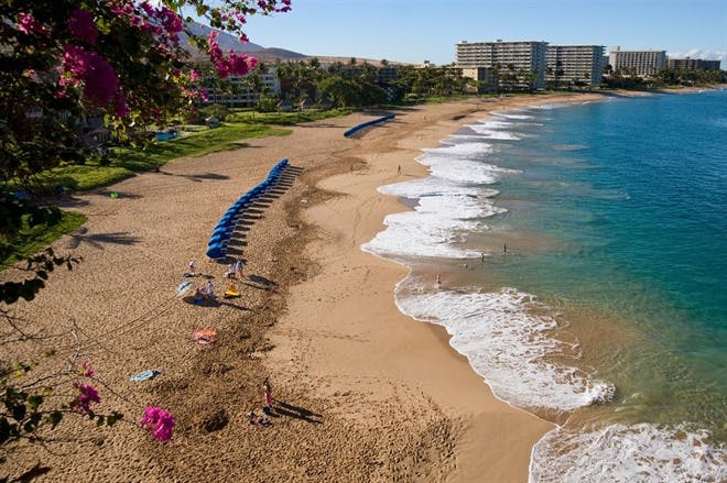 Inter-Island Flight From Kauai to Maui