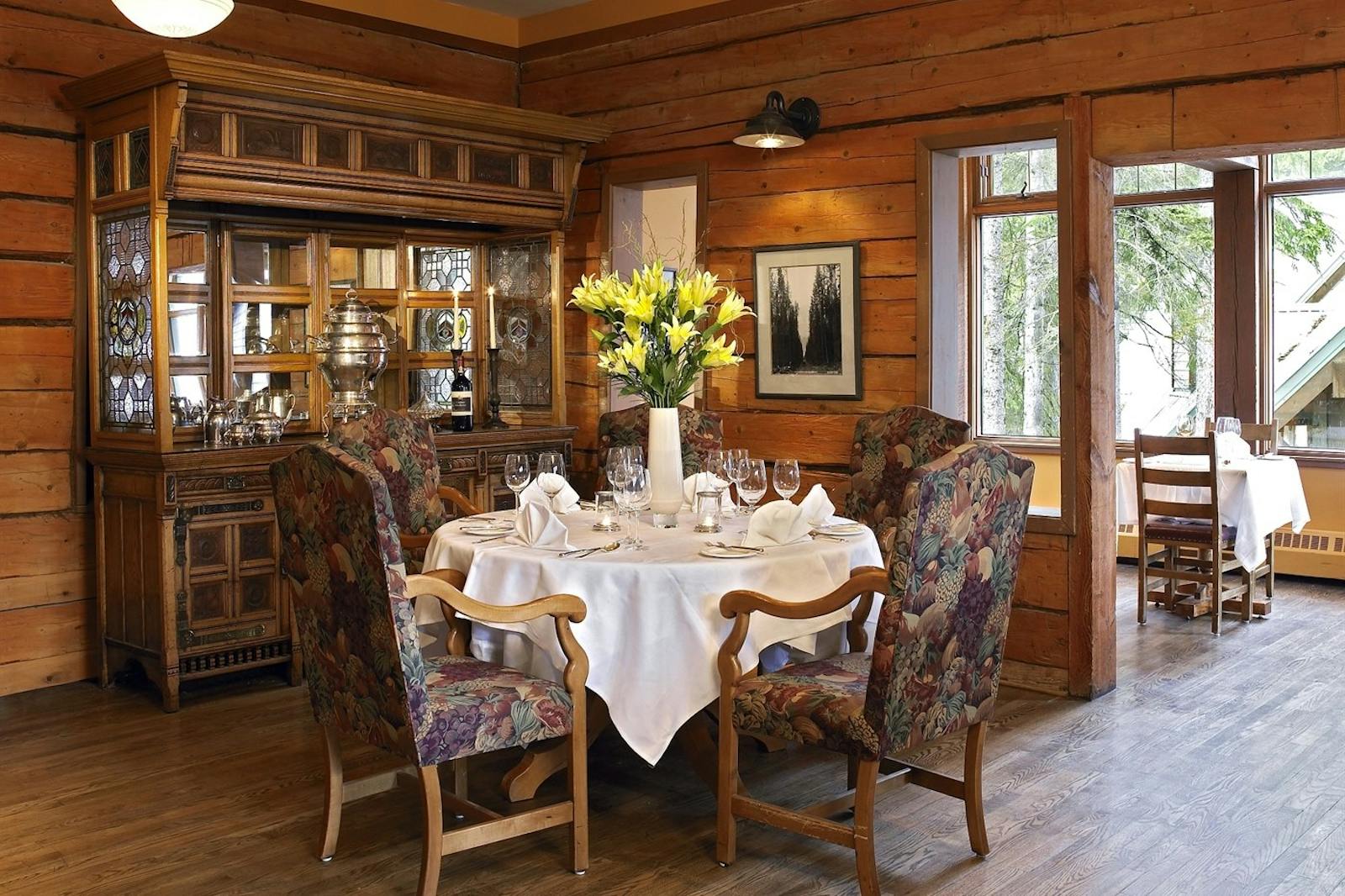 Mt Burgess Dining Room Emerald Lake Lodge